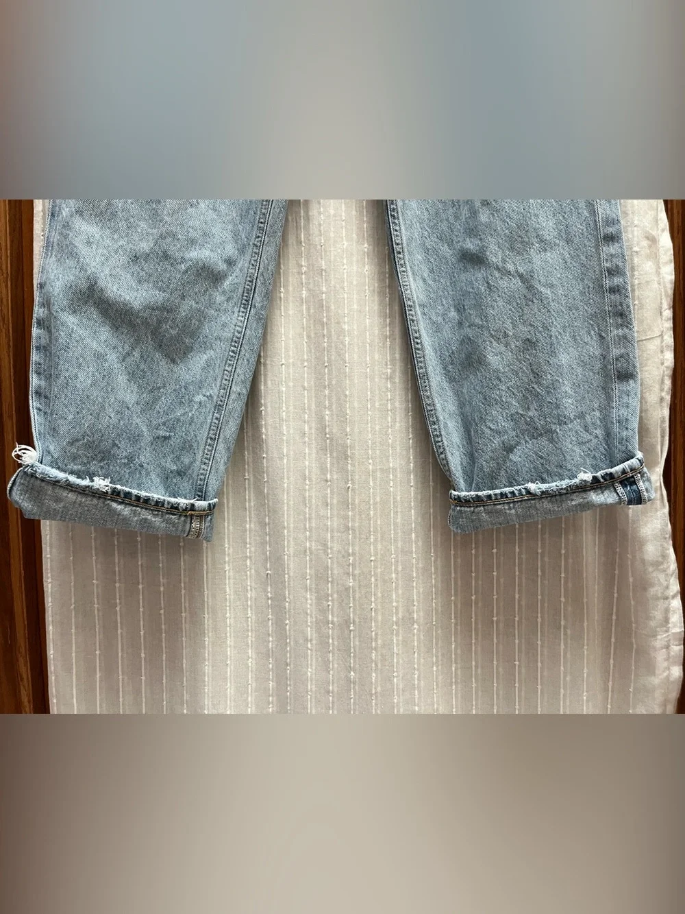 Agolde Light Blue Relaxed Straight Jeans size 26
